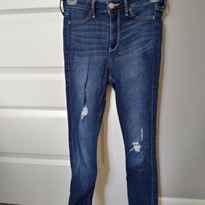 Hollister jeans.